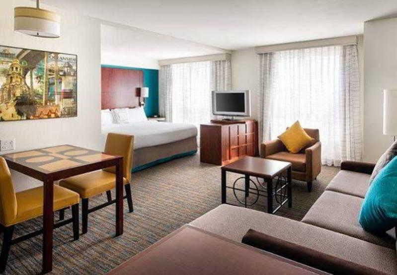 Hotel San Diego Oceanside